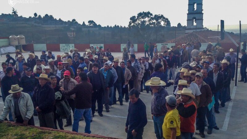 Votación como en Cherán elección asamblea comunal Huitzizilapan Aldabi Olvera 800x450