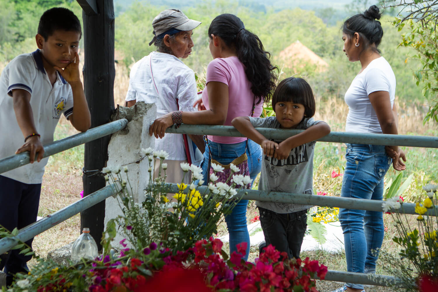 During an indigenous peace march just weeks after signing the accord, family members take the opportunity to mourn an indigenous leader who was killed during the conflict. Photo: (C) Hanna Wallis 