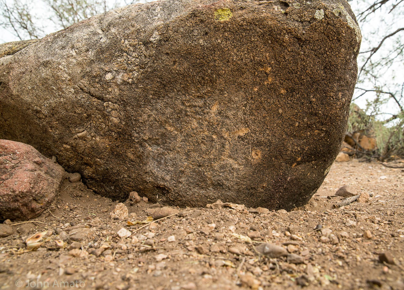 Sunburst Petroglyph Vandalized in the Tohono O’odham Haki:dag