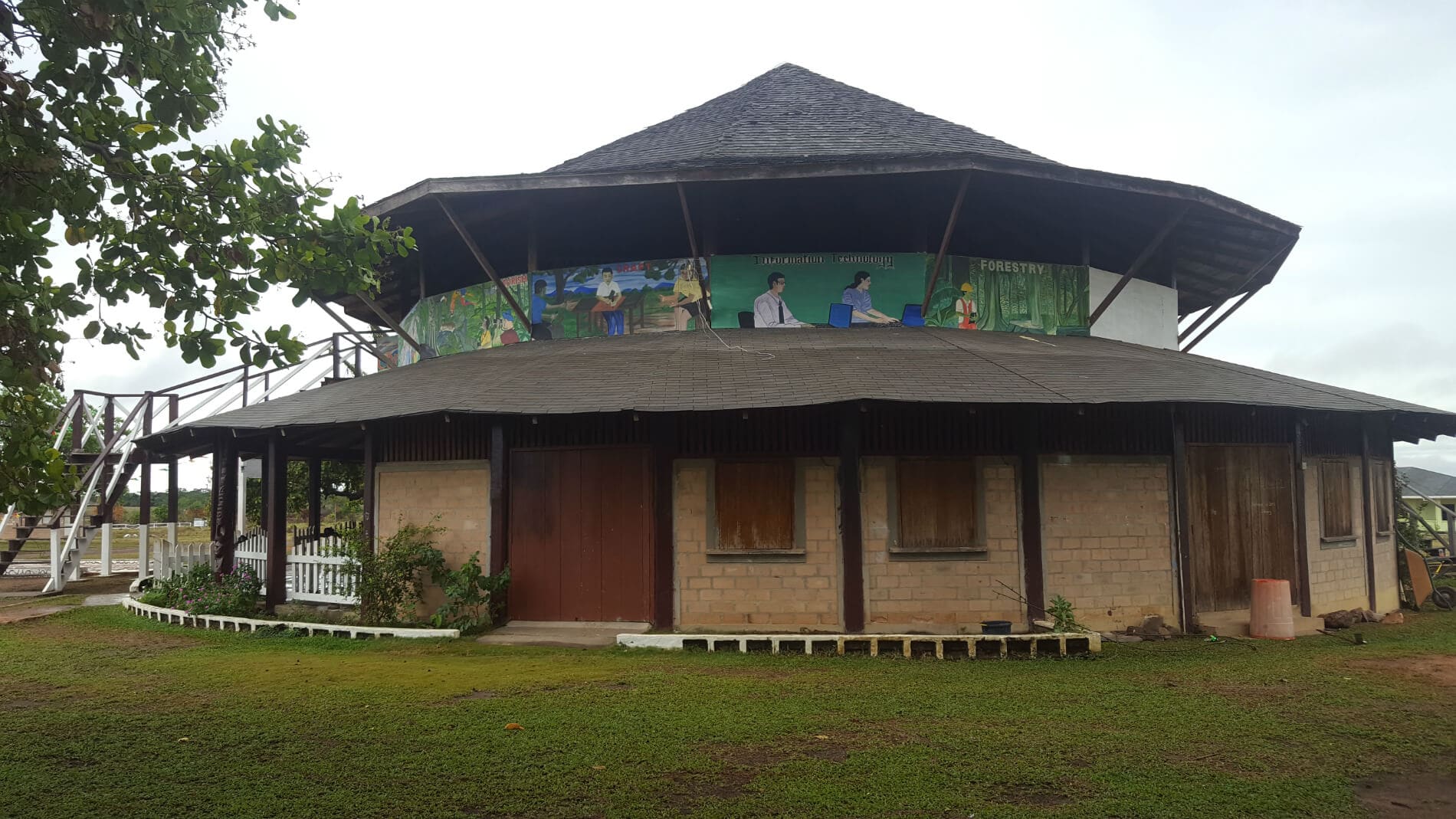 Schoolbuilding