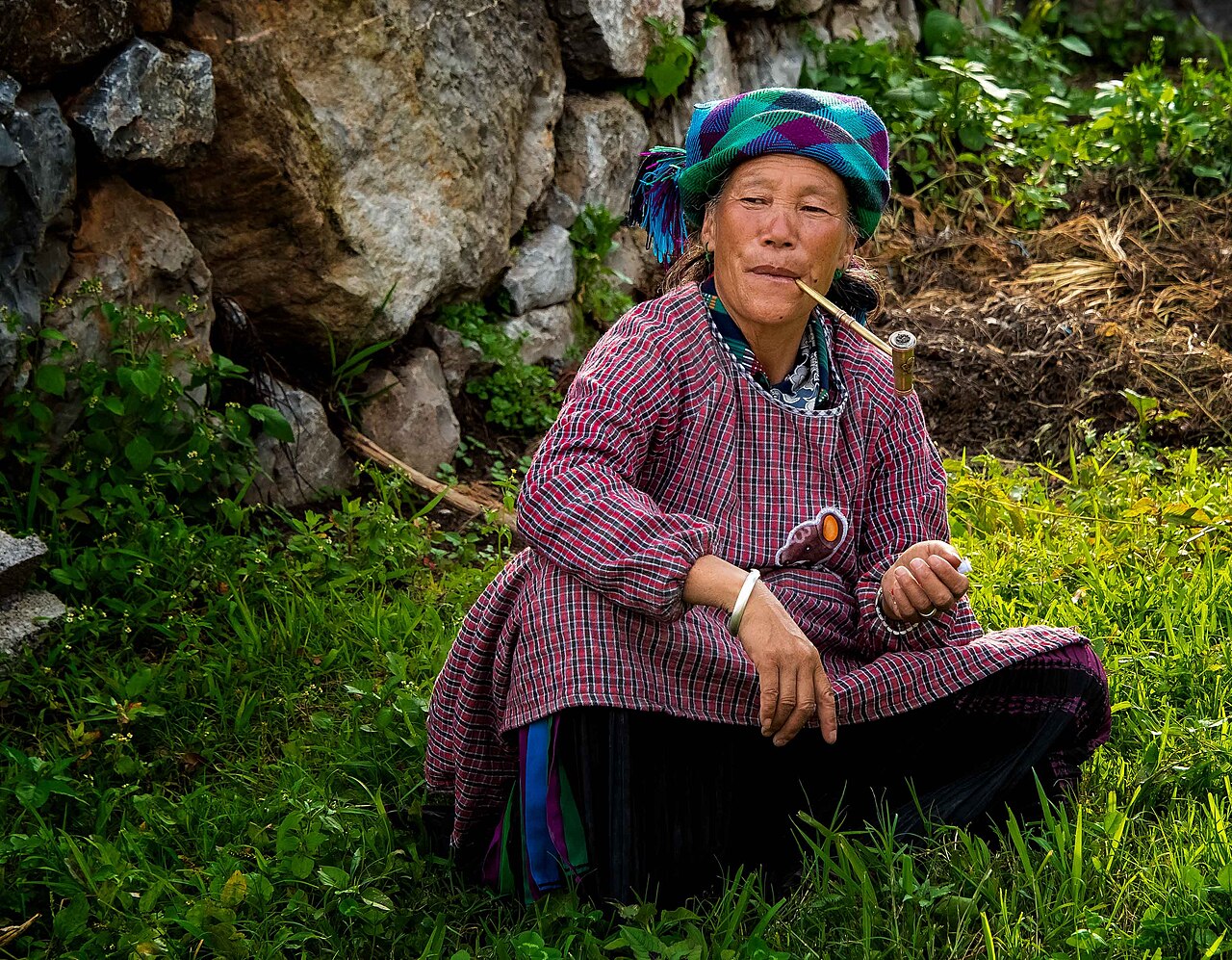 Naxi woman (44881548155)
