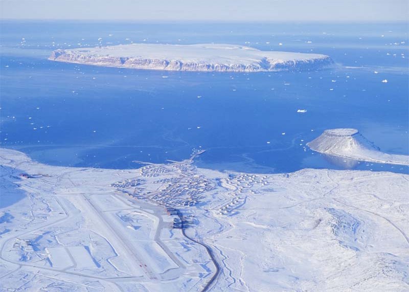 Aerial picture of thule air base