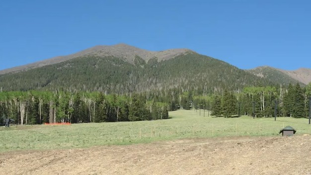 Dookooosliid What the San Francisco Peaks Means to the Dine